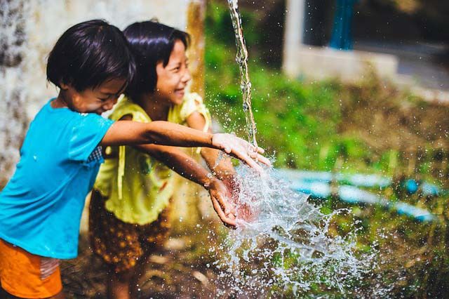 water-kid-child-happy-pixabay.jpg