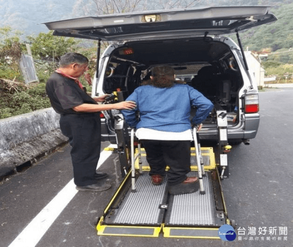 交通接送