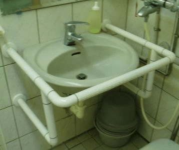 輔具