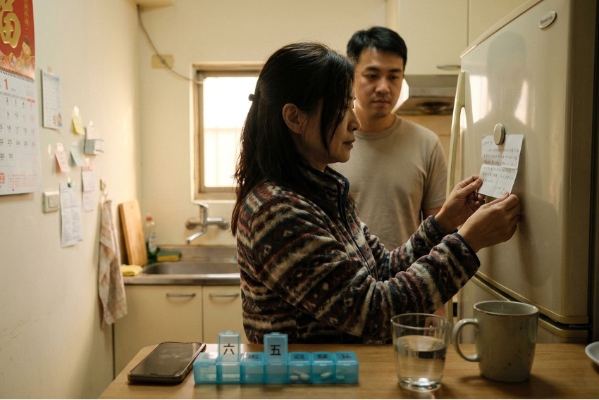 替手交接的「3+2 格式」：把「全貌交代」換成下一小時的執行單